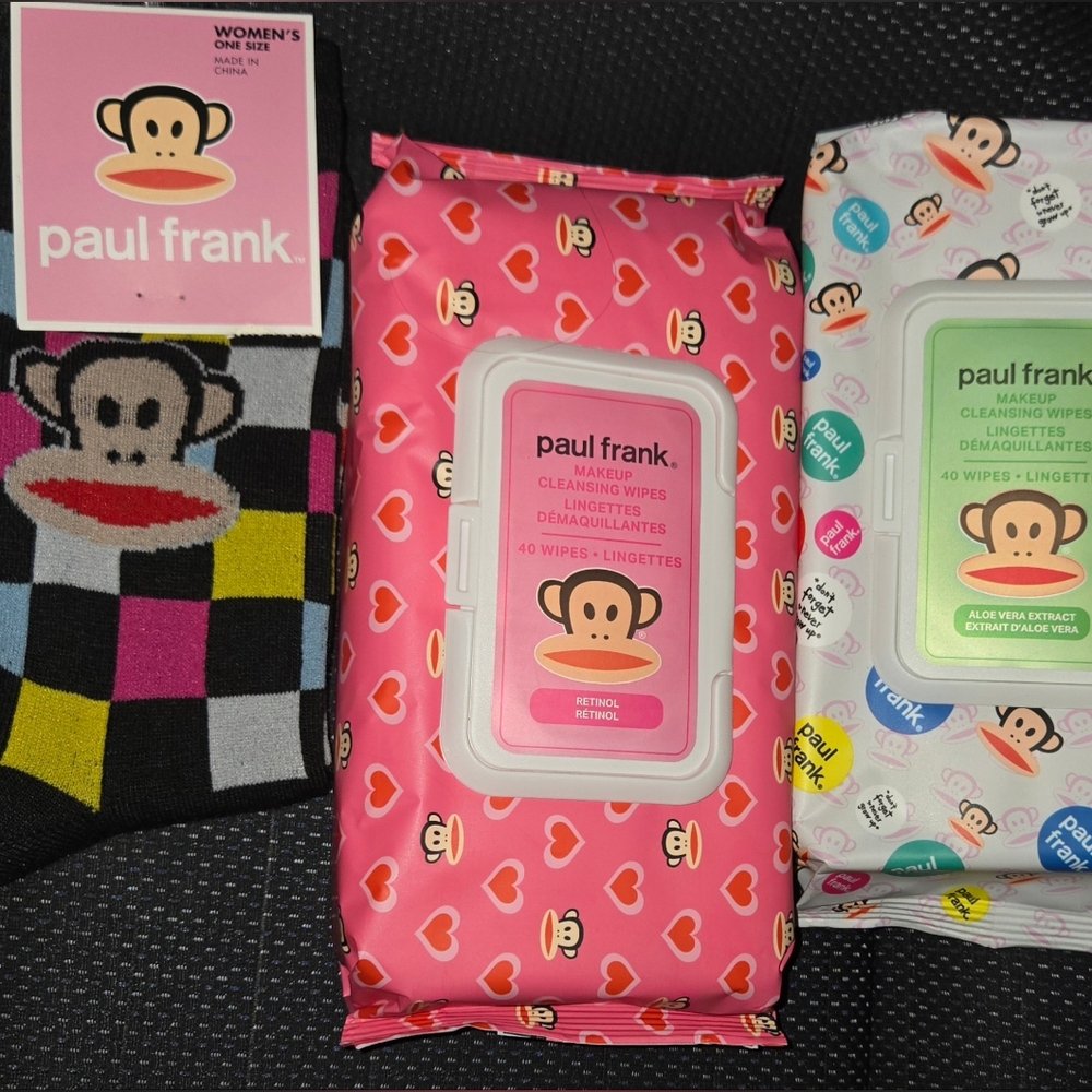 Paul Frank Makeup Wipes and Socks Set